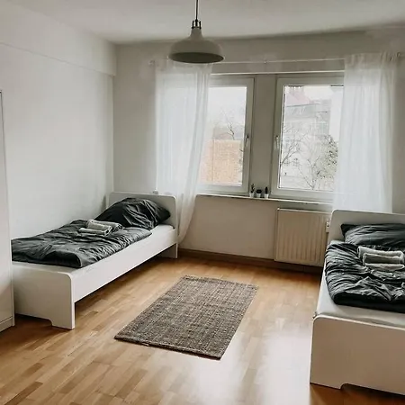 Apartment Zentral, Geraeumig, Messe Nah! Be2r